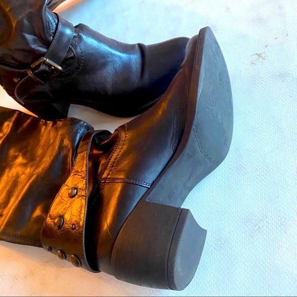 Long boots - Picture 2 of 6